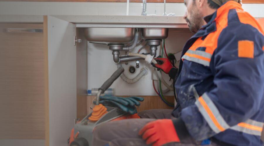 Professional sink repair in Sumner, MI